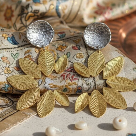 Turkish Stunning Handmade Artisan 18K Gold Plated Brass Fine Leaf Earrings - Picture 10 of 11